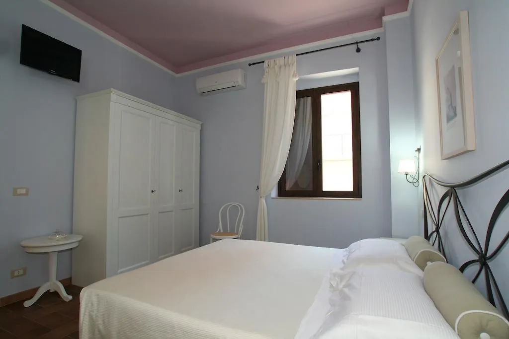 Casa Levante Oliveri